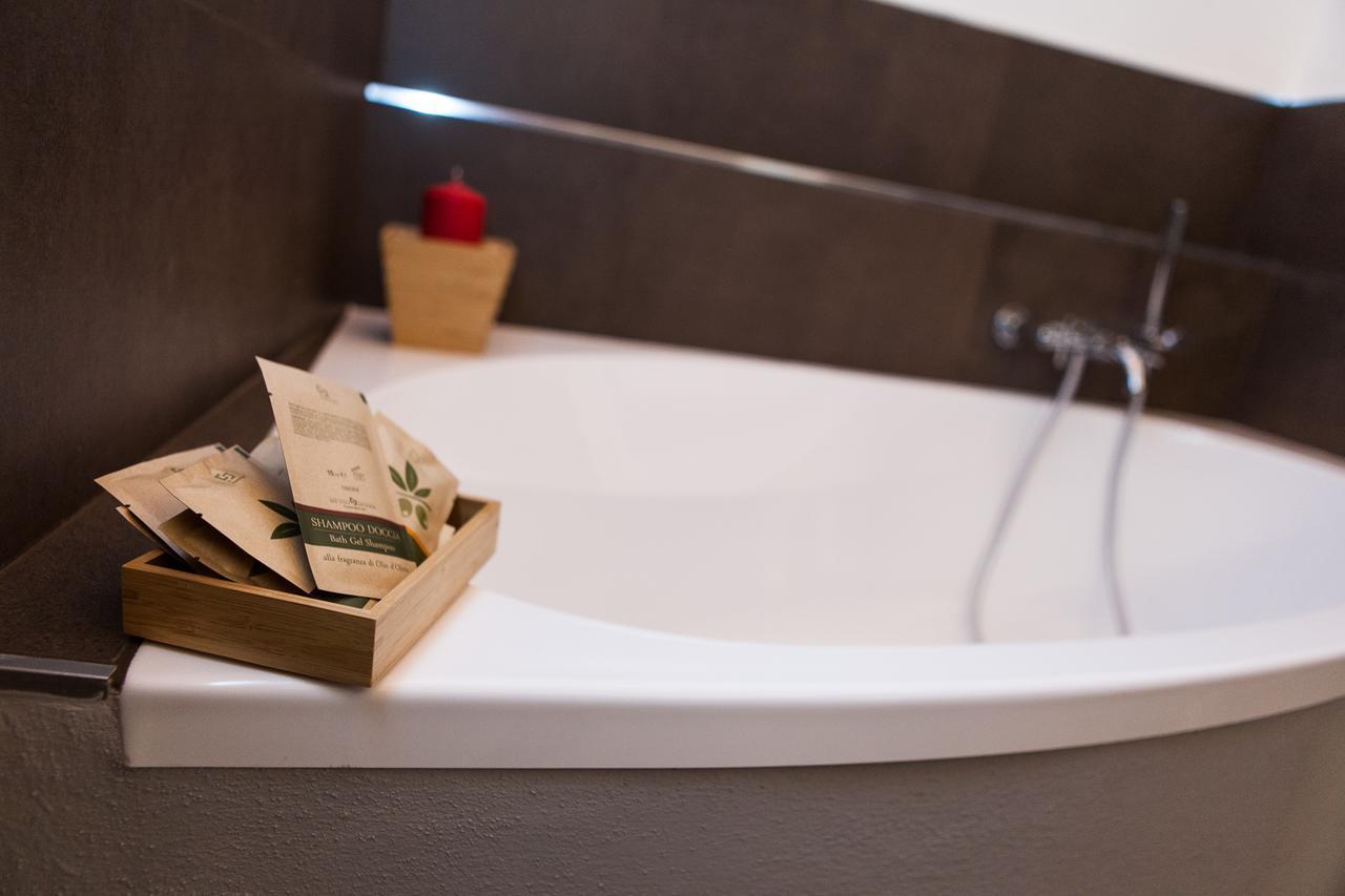 senzafissadimora Bed and Breakfast Albenga Esterno foto